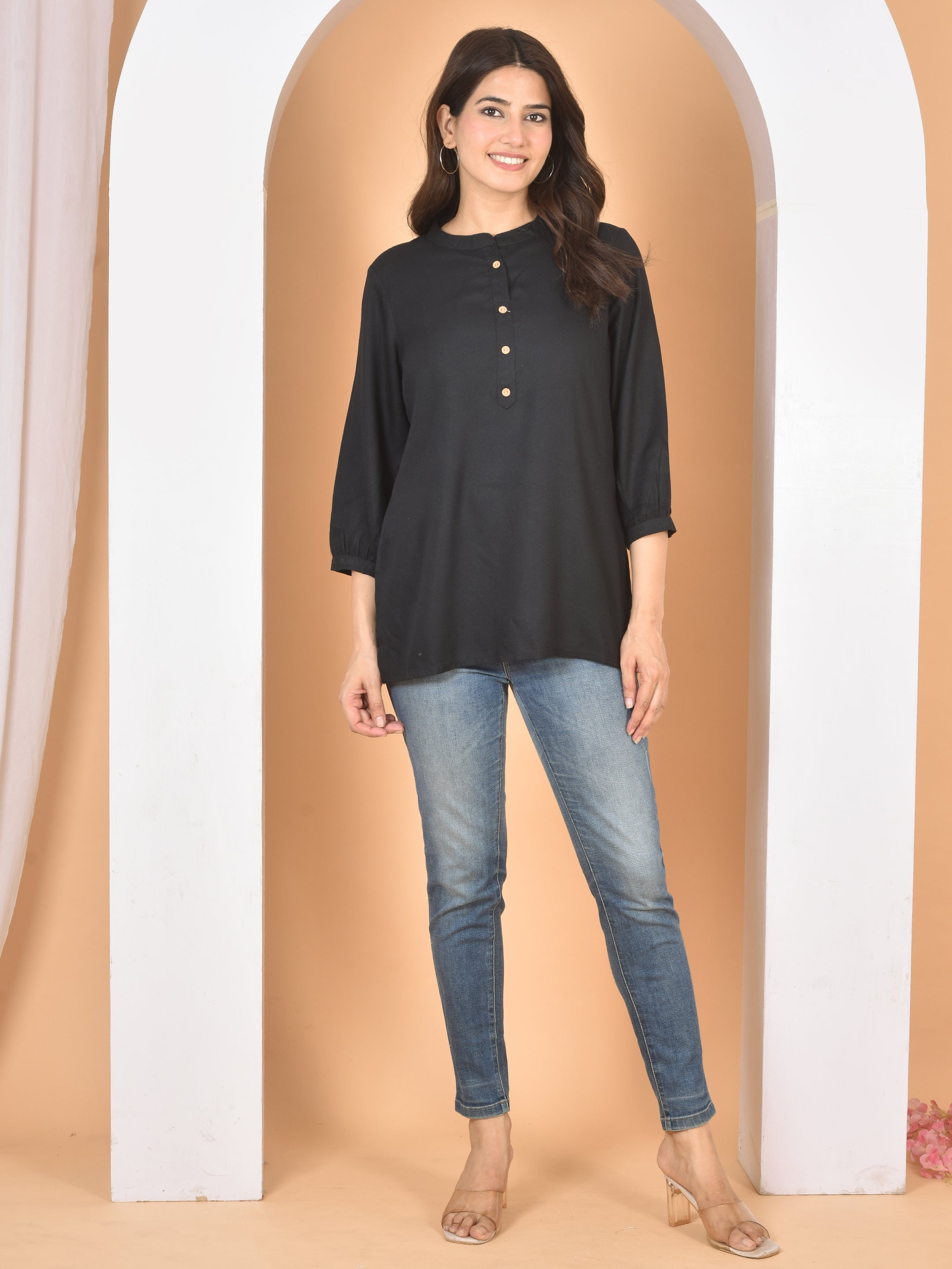 Women Black Plain Top T-22
