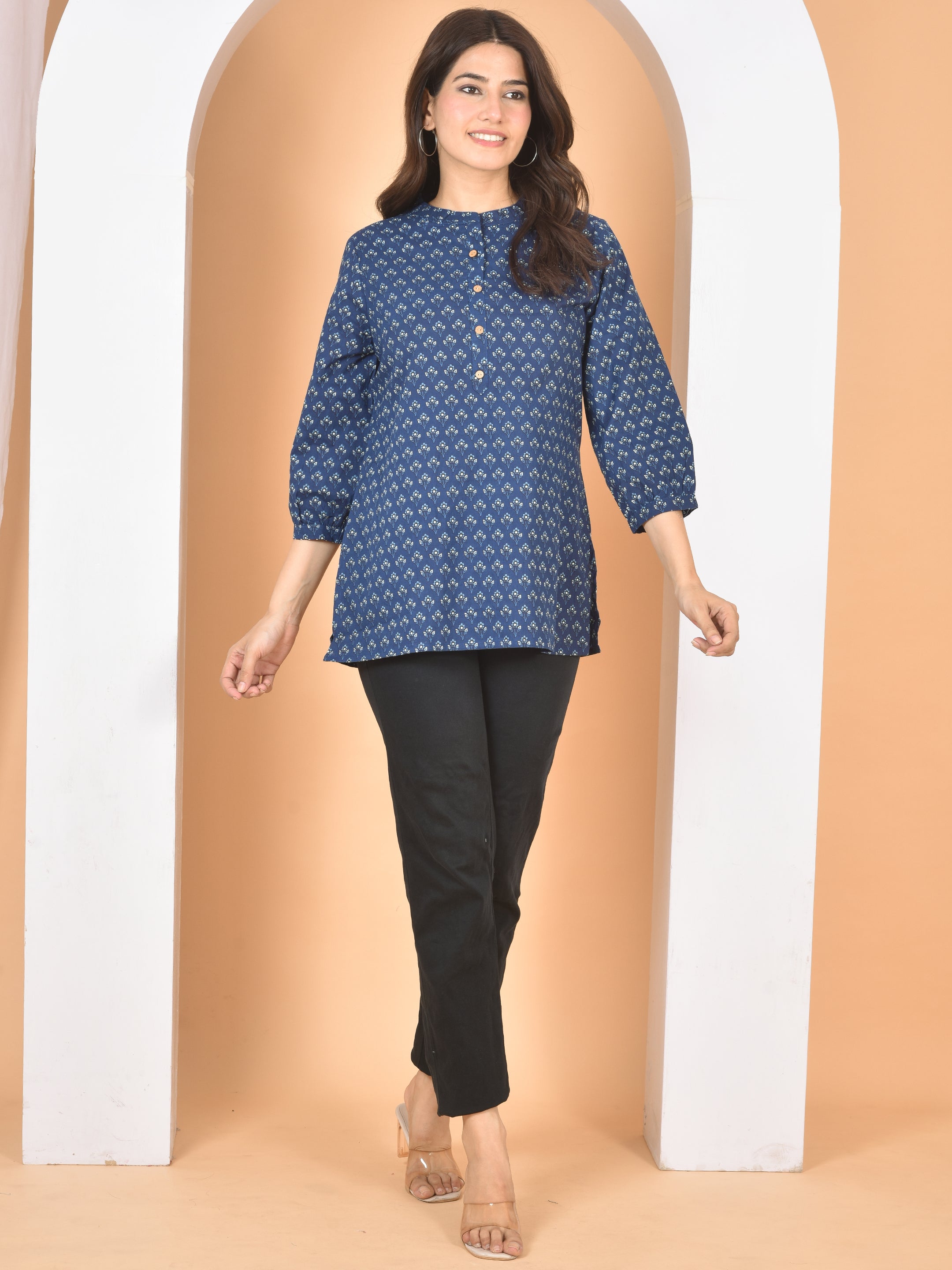 Women Blue Printed Top T-14