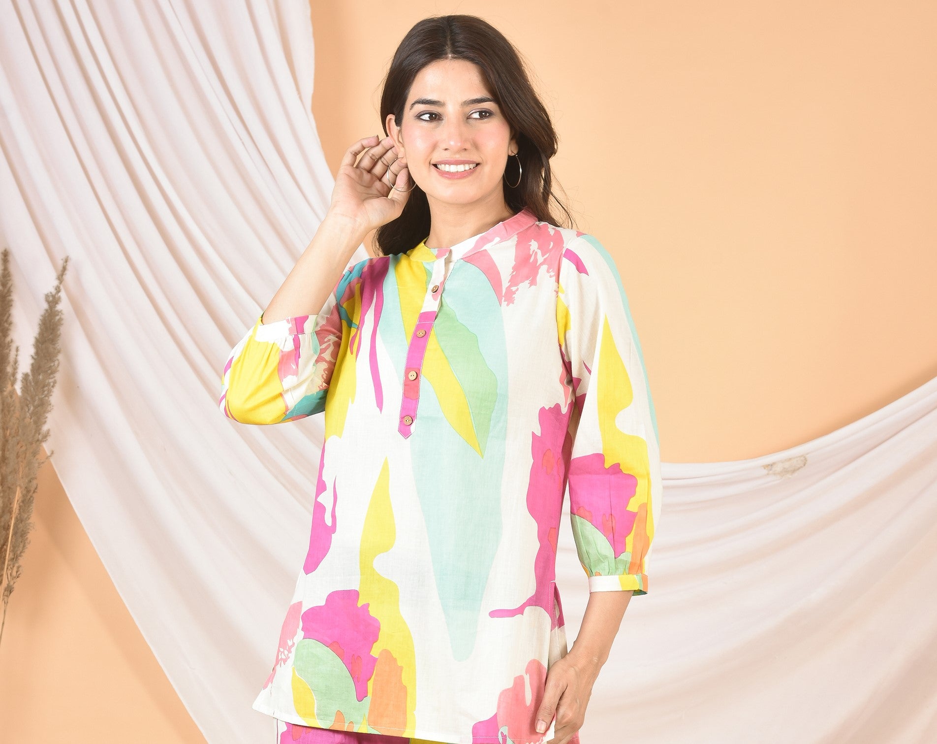 Women Multi Printed Top T-05