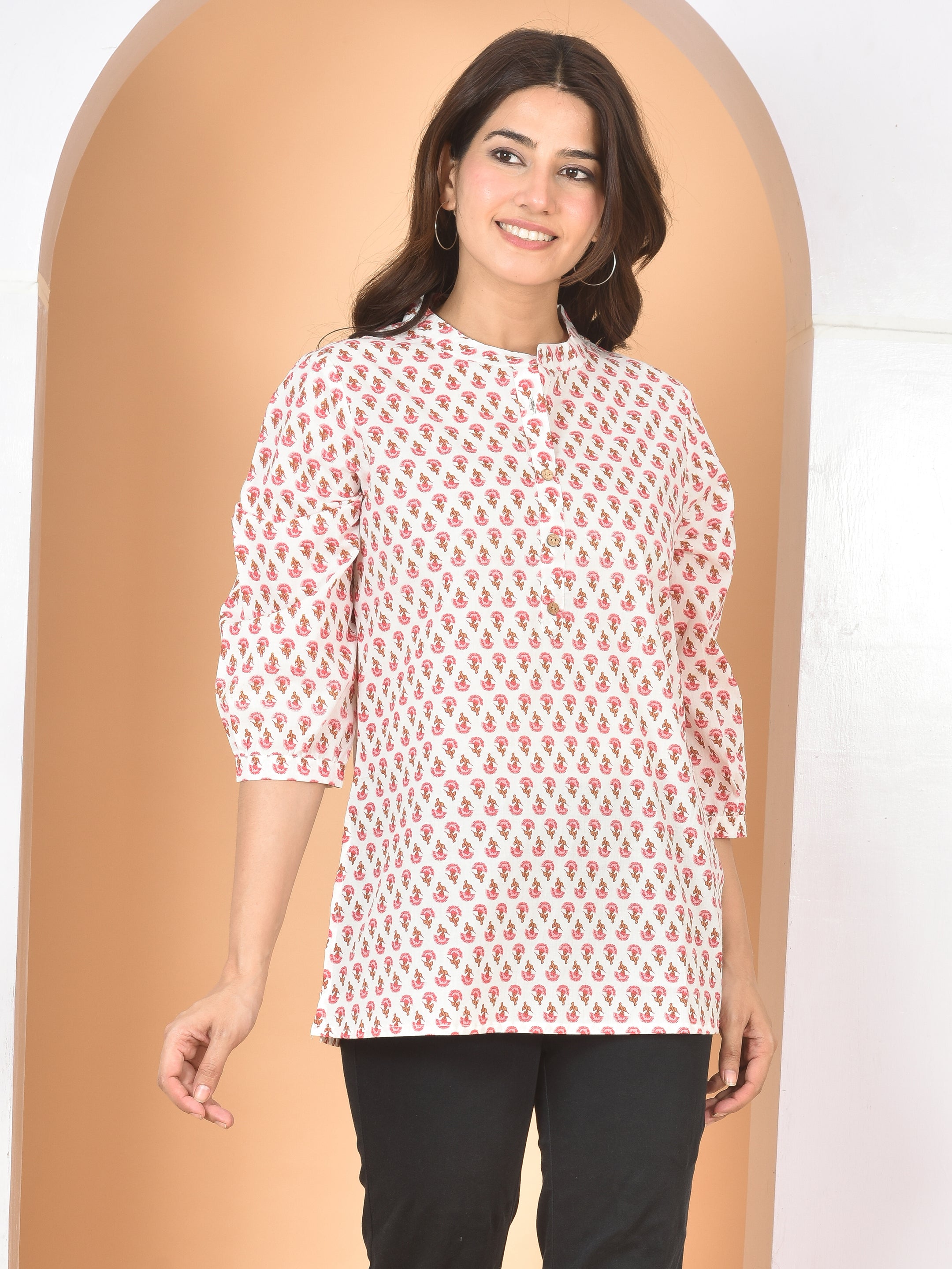 Women Light Pink Top T-20