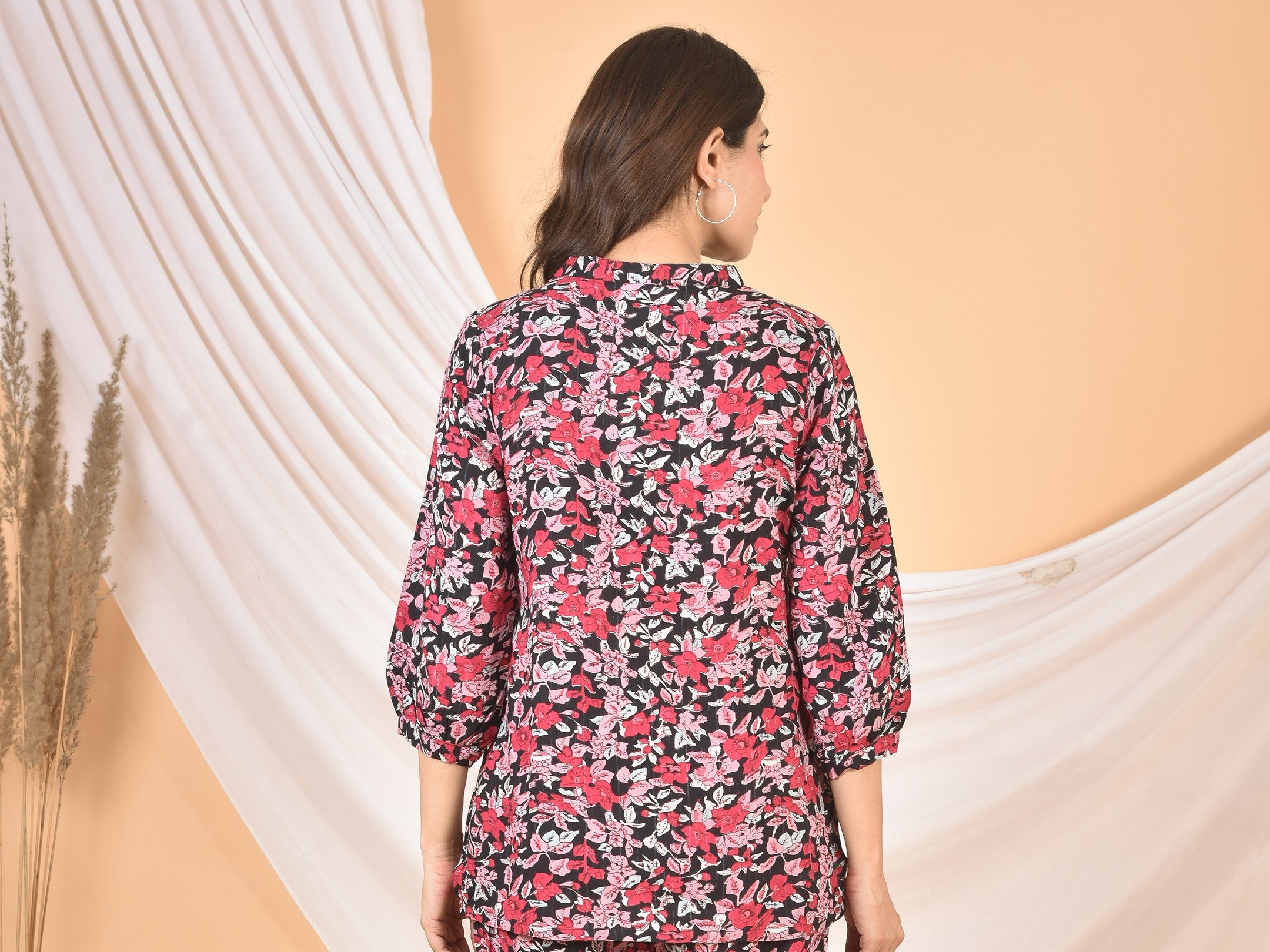 Women Red Black Printed Top T-06