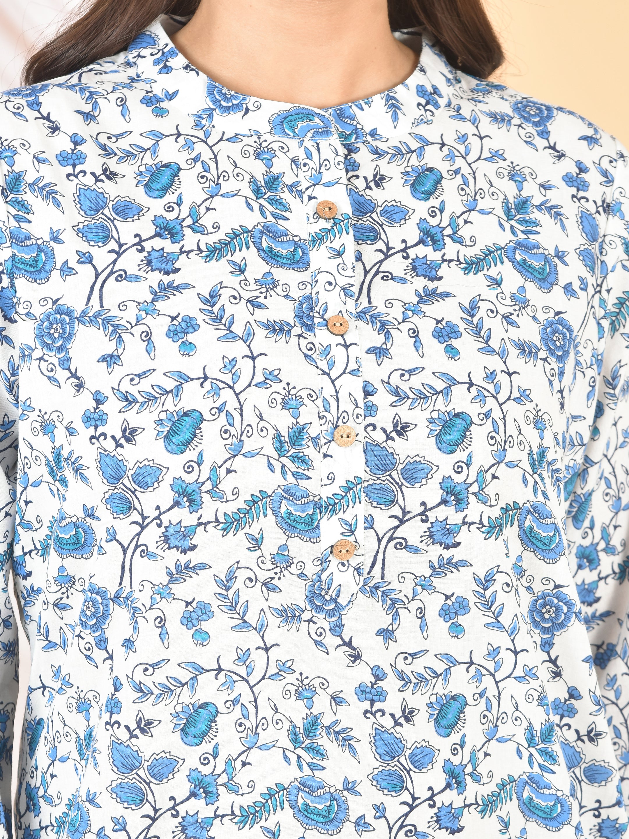 Women White Sky Blue Top T-02