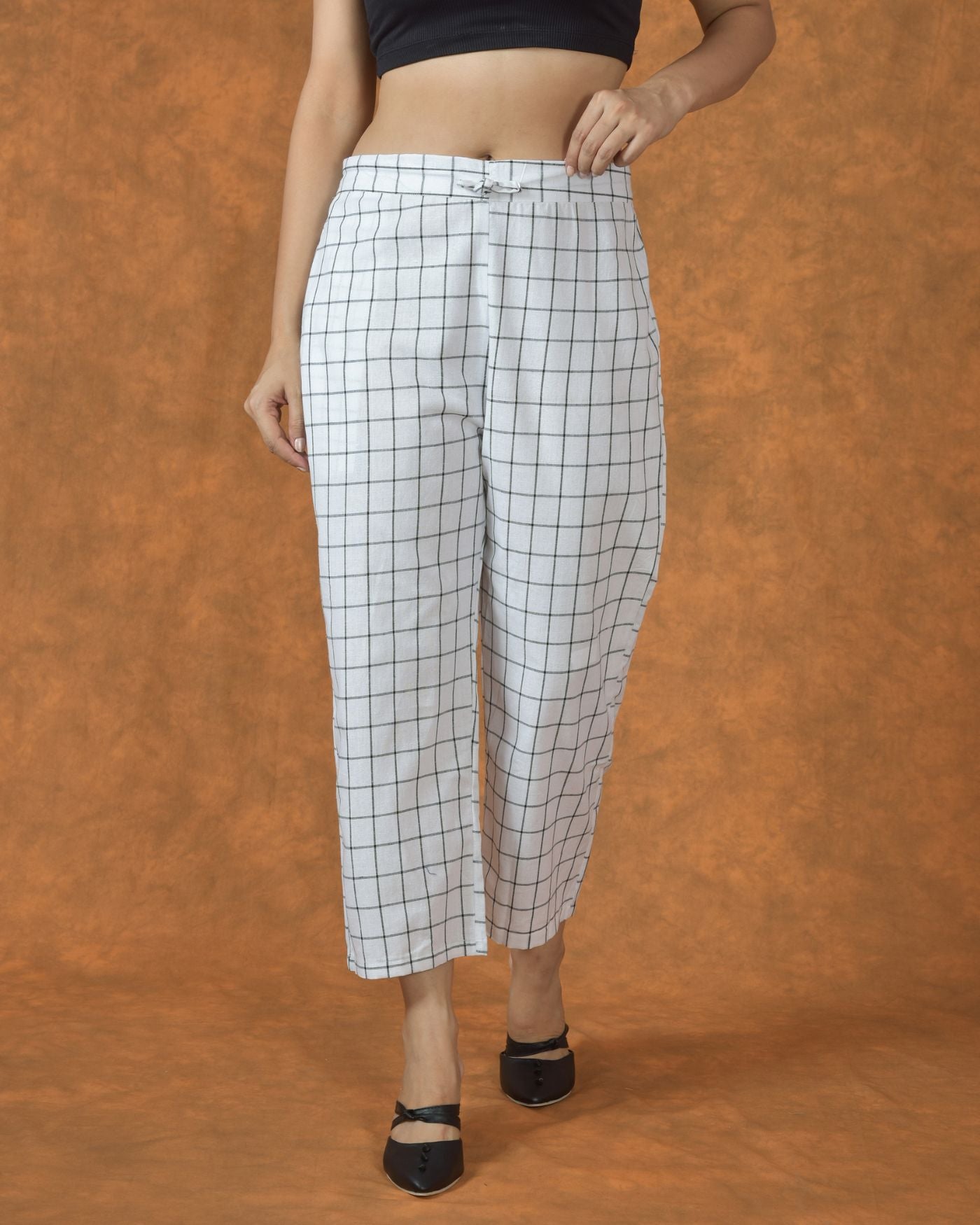 White Black Cotton Checks Regular Pant